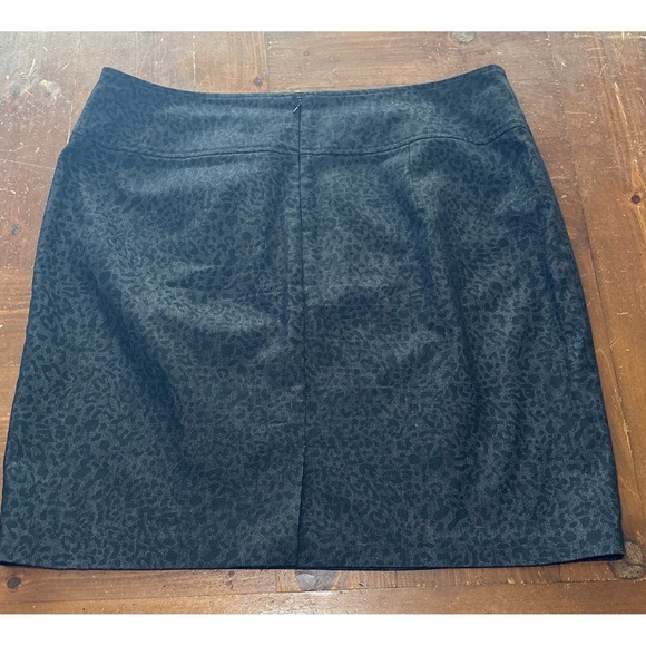 Cato Dark Denim Leopard Print Skirt Size 16 - Picture 5 of 8